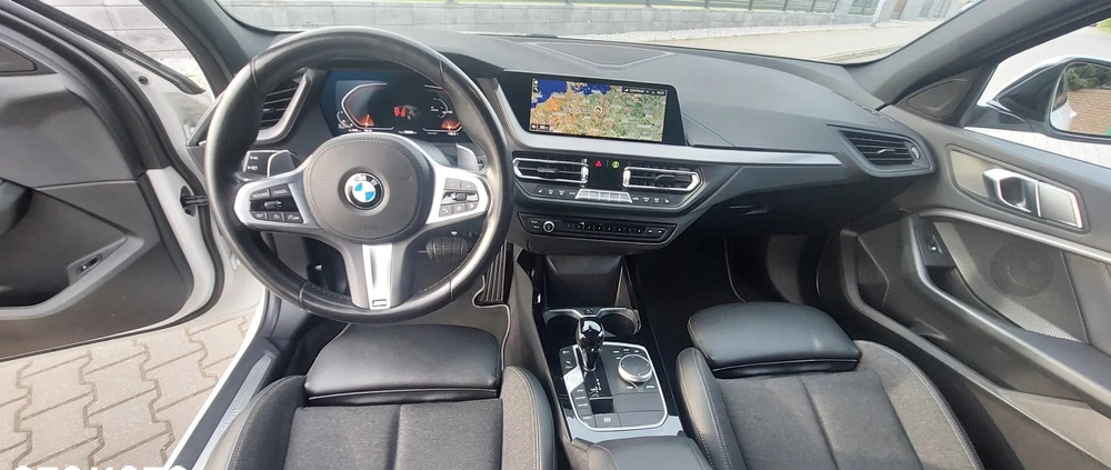 BMW Seria 1 cena 99500 przebieg: 49000, rok produkcji 2021 z Kalisz małe 781